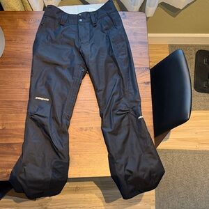 Patagonia Women’s black insulated ski pants